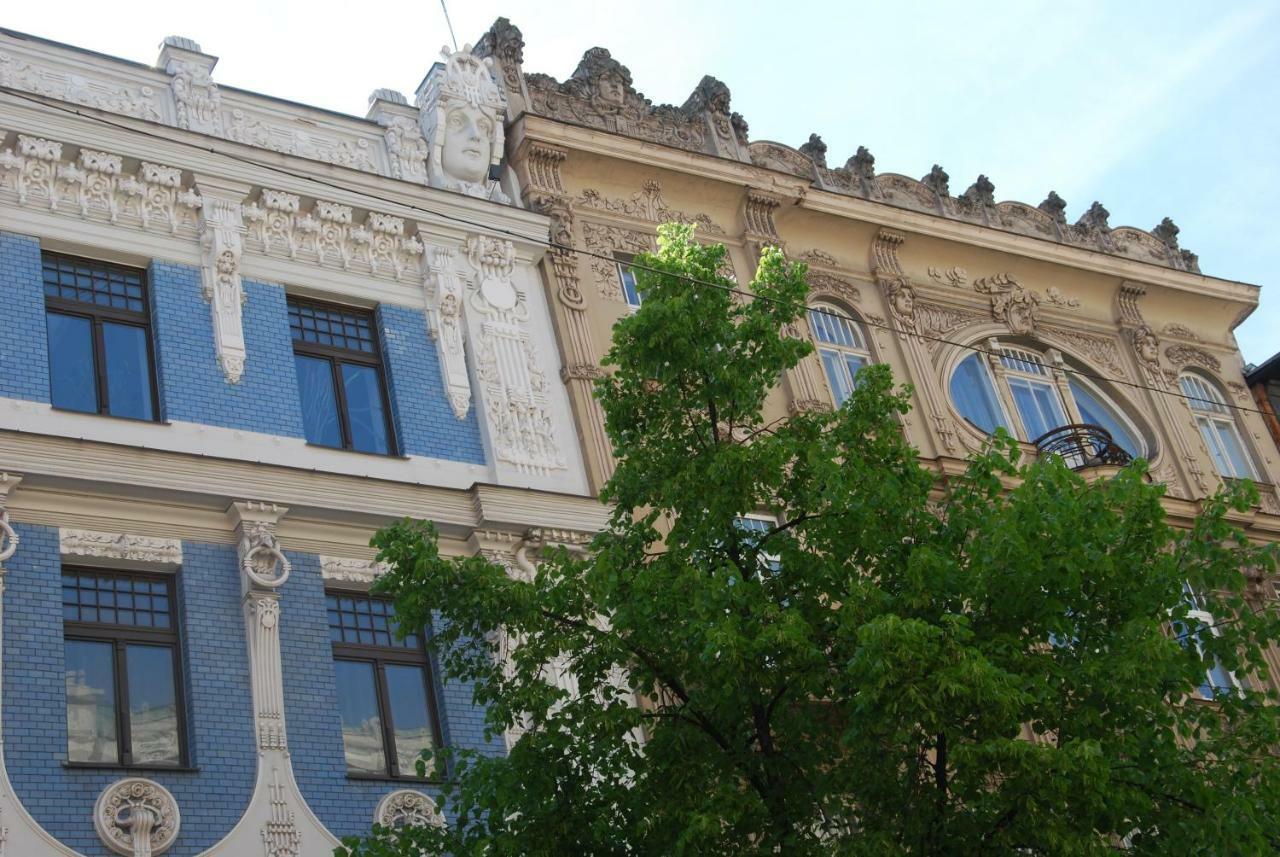 Apartments In Art Nouveau District Riga Exterior foto